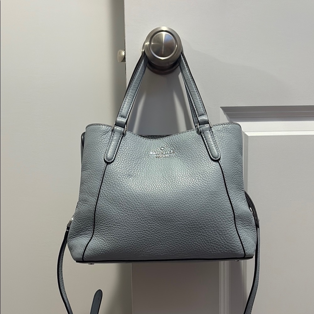 Kate Spade Gray Shoulder Bag with Versatile Design